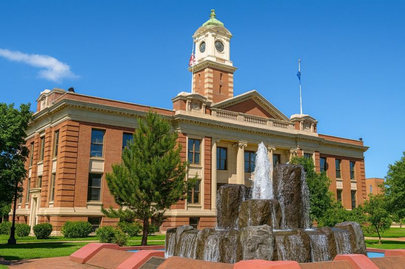 Local Tree Branch Cutting in Hibbing, MN
