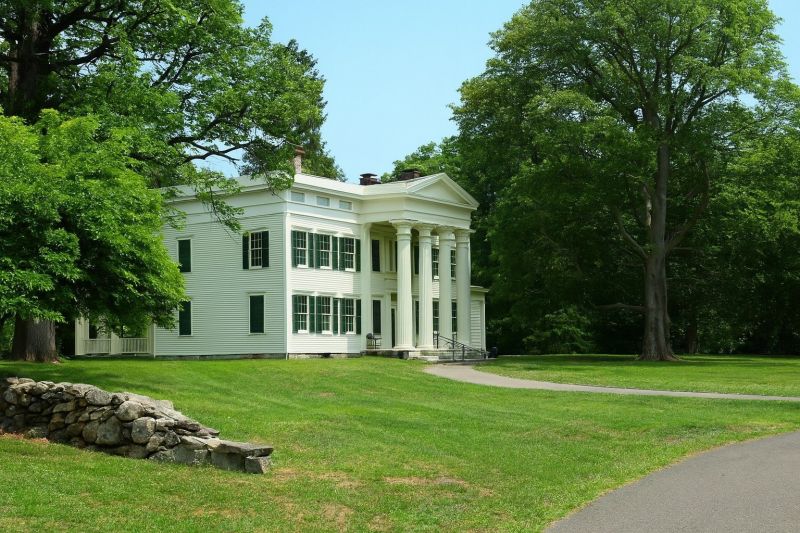 Local Tree Pruning in Rye, NY